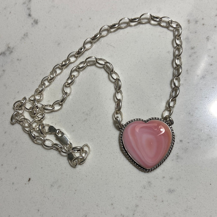 18” Pink Peruvian Heart Opal