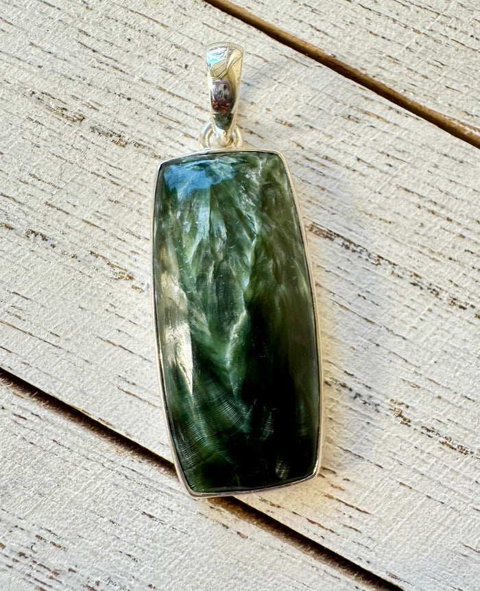 Seraphinite Pendant set in 925 sterling silver