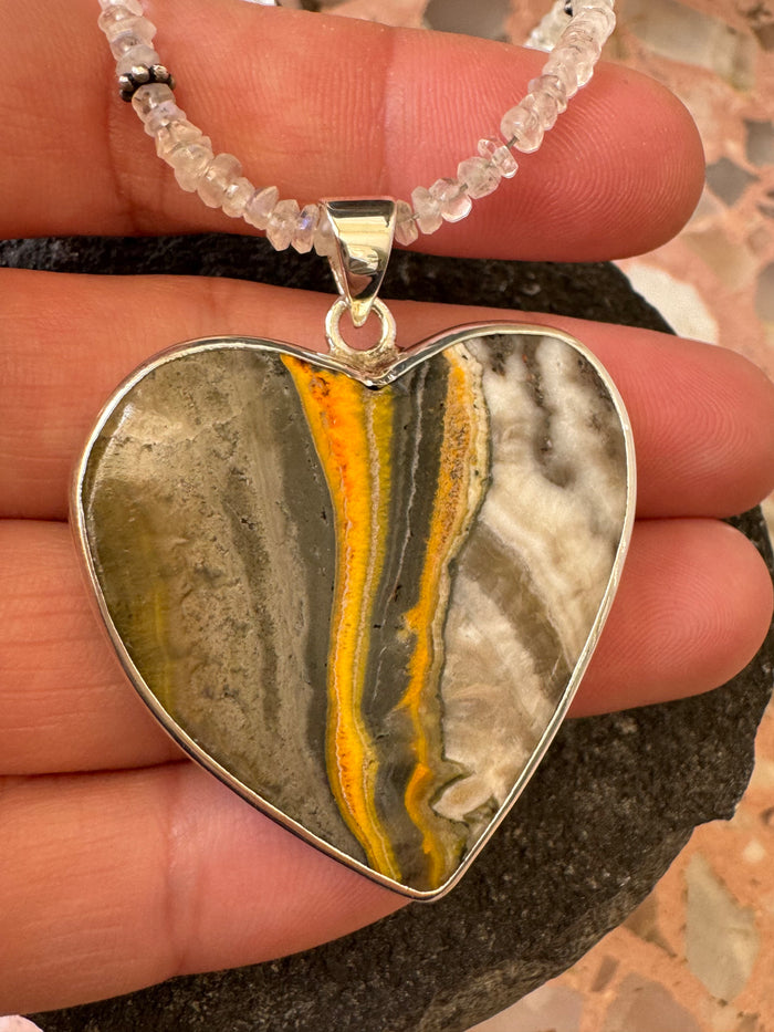 Bumblebee Jasper Heart (Indonesia)