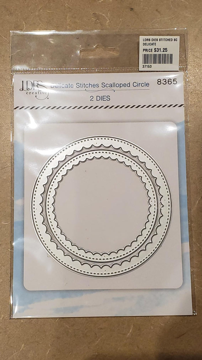 Delicate Stitches Scalloped Circle Die