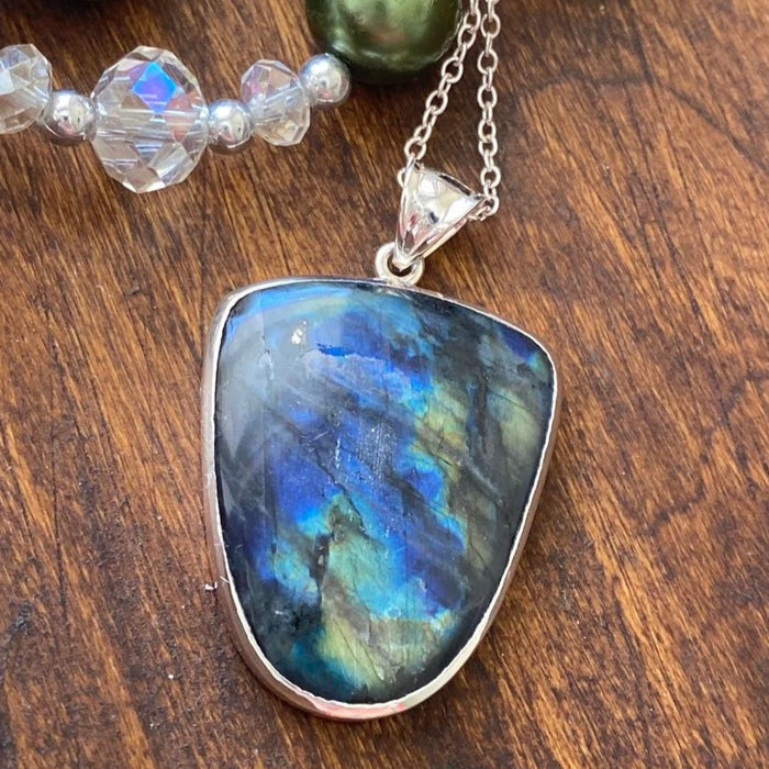 Finnish Spectrolite 925 Sterling Silver Pendant – WWII Discovery | Hand Cut by Geologist Ben Davis