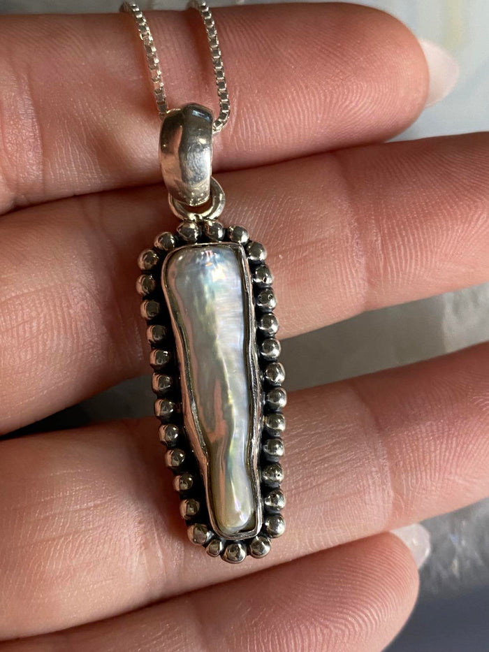 Freshwater Pearl Pendant with Sterling Silver Beaded Frame