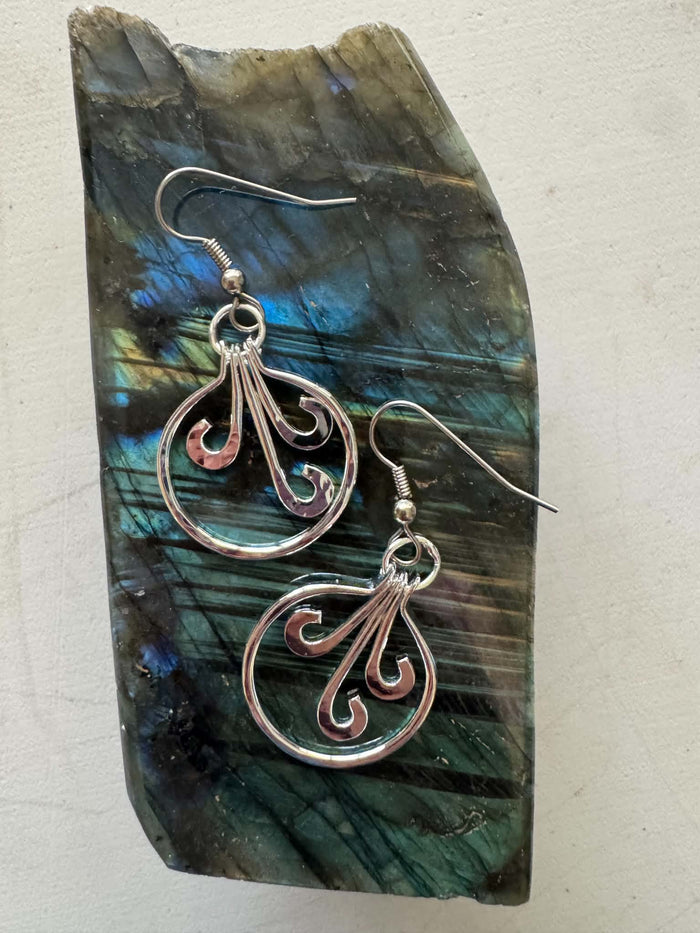 "Happy Place" HP Silver Earrings!