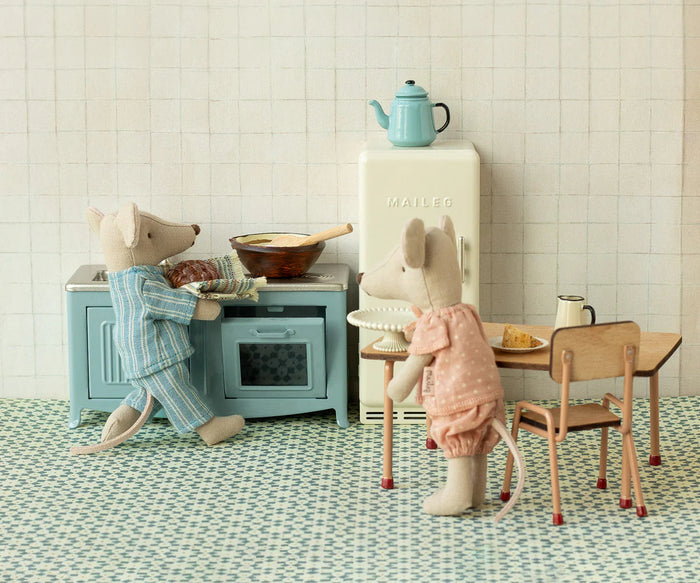 Kitchen Mouse in Blue – Maileg