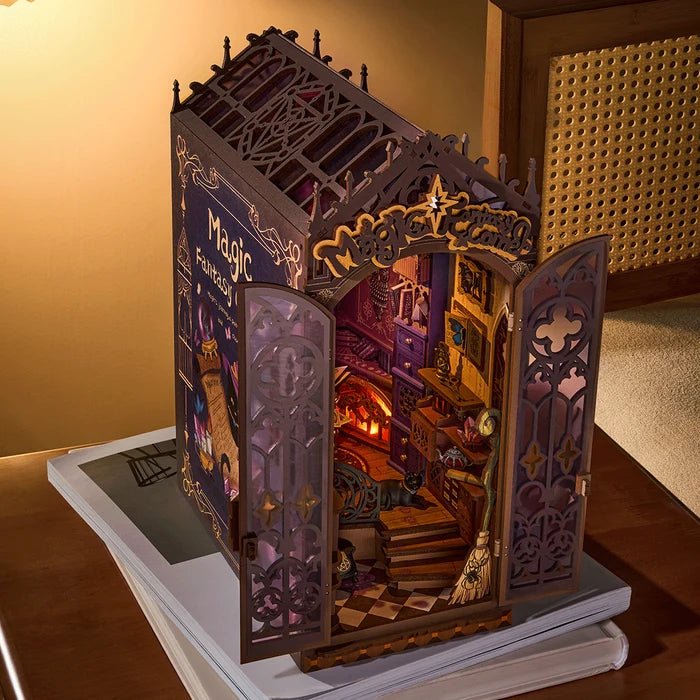 Magic Fantasy Corner Book Nook 185 brikker 3D-puslespil