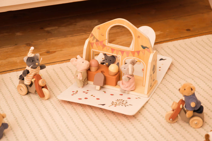 Mini Friends Ice Cream Shop – Egmont