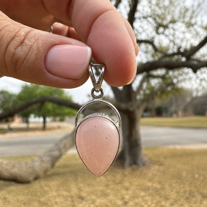 Peach Moonstone in 925 Sterling Silver