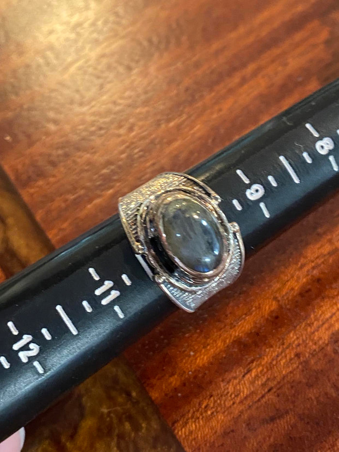 Size 10 Labradorite Ring