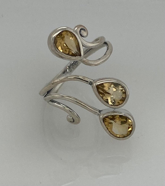 Size 8 Citrine Ring