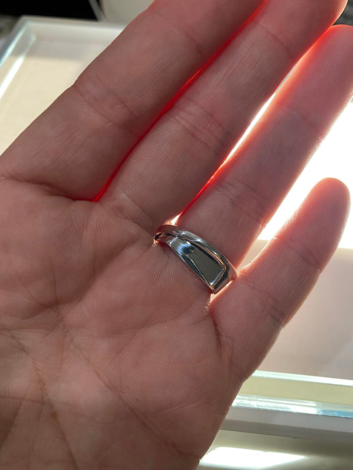 Size 8 CZ Sterling Silver Ring