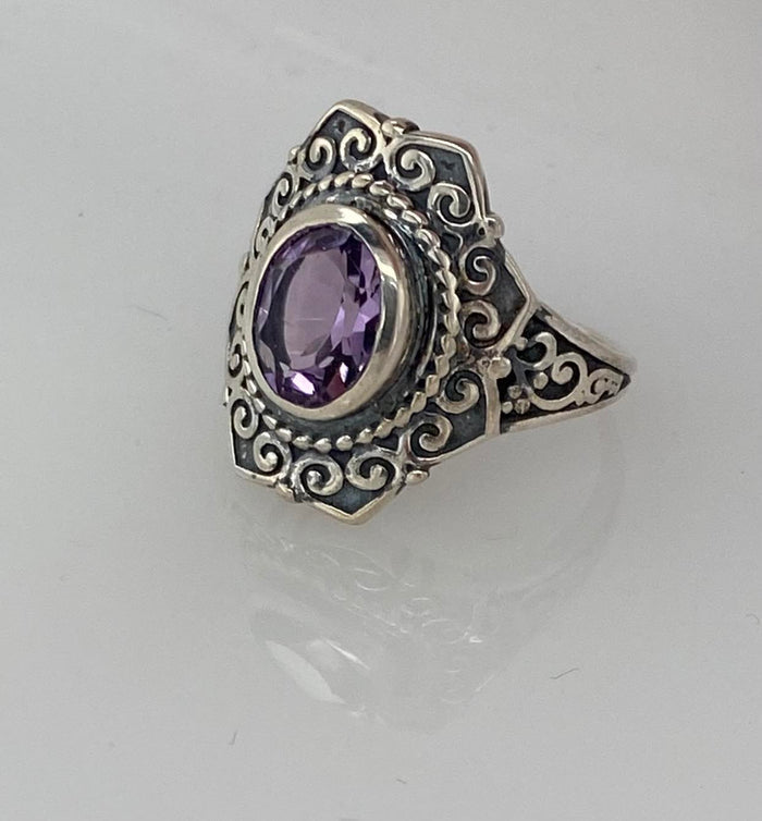Size 8 Gem Cut Amethyst Purple Sterling Silver Ring