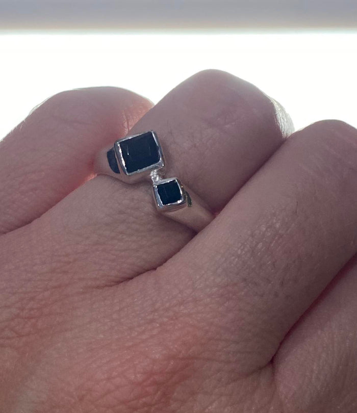 Size 8 Obsidian Black Ring