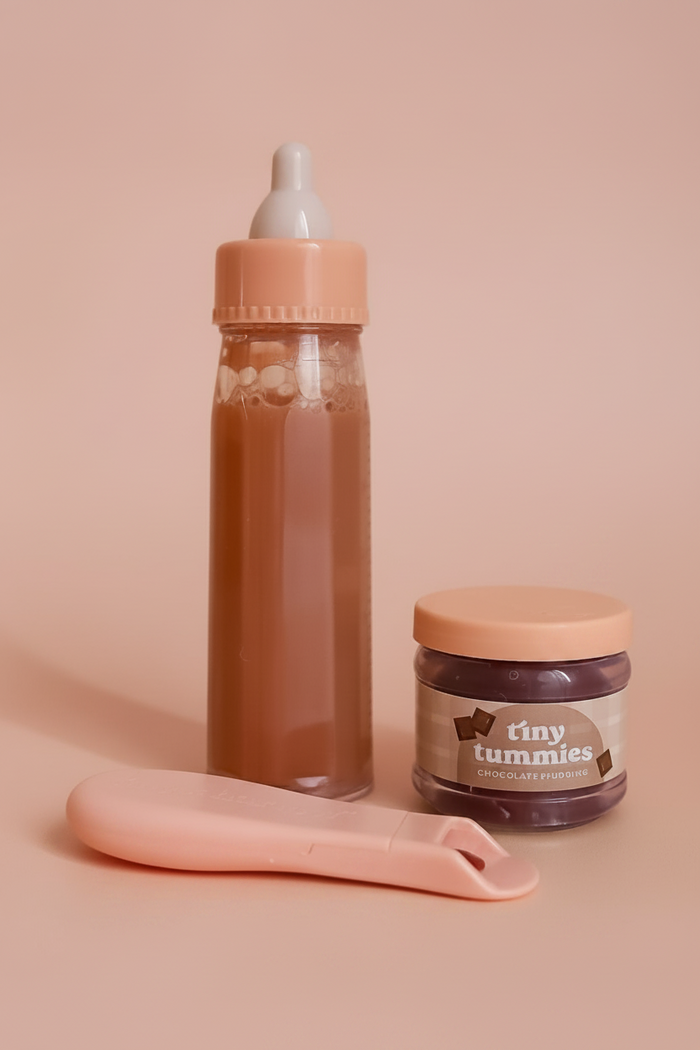 Tiny Tummies Puree and Milk Bottle Set for Doll – Chocolate – Tiny Harlow