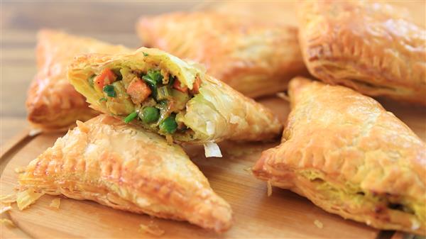 VEG POTATO PEAS PUFF (16 PACK) 135G X 4 PCS X 4 PACKS